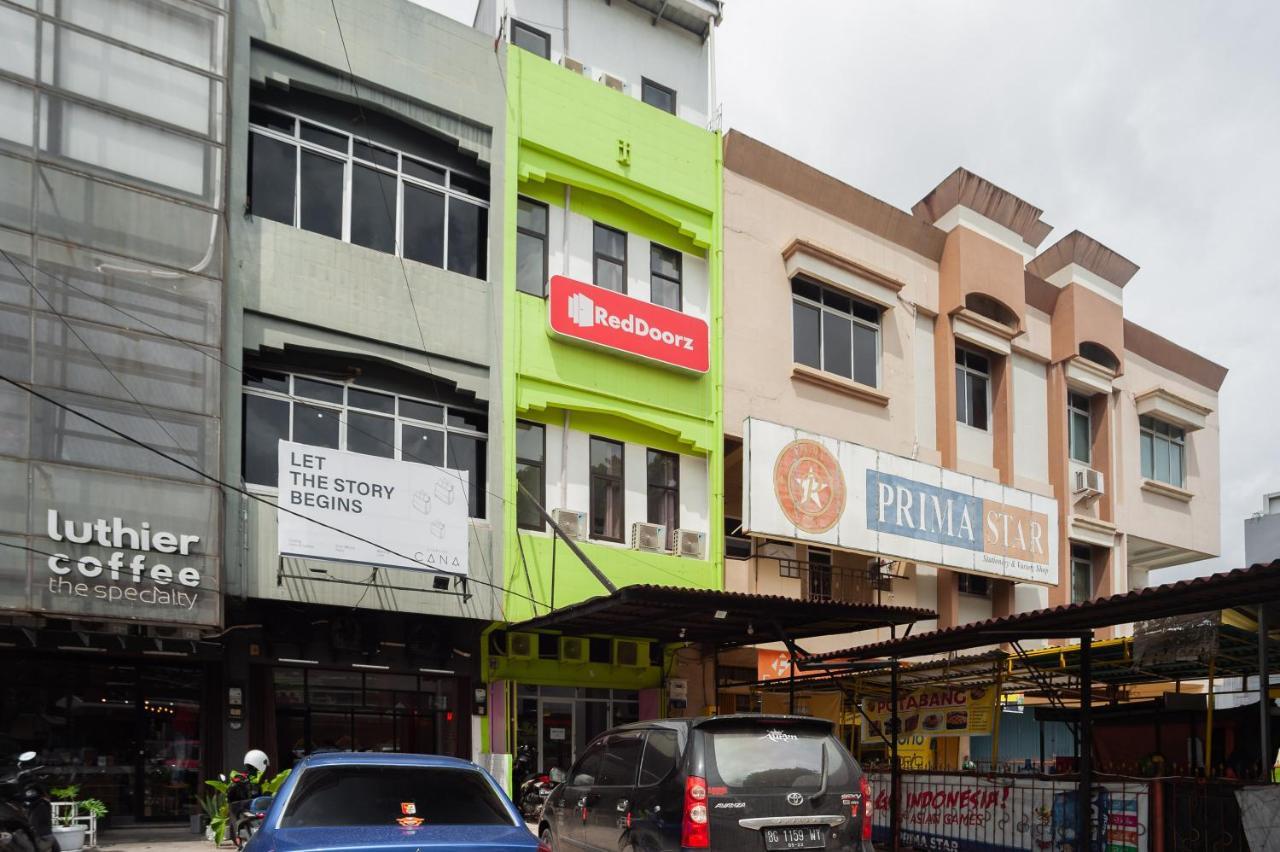 Reddoorz At Jalan Bangau Palembang Hotell Eksteriør bilde