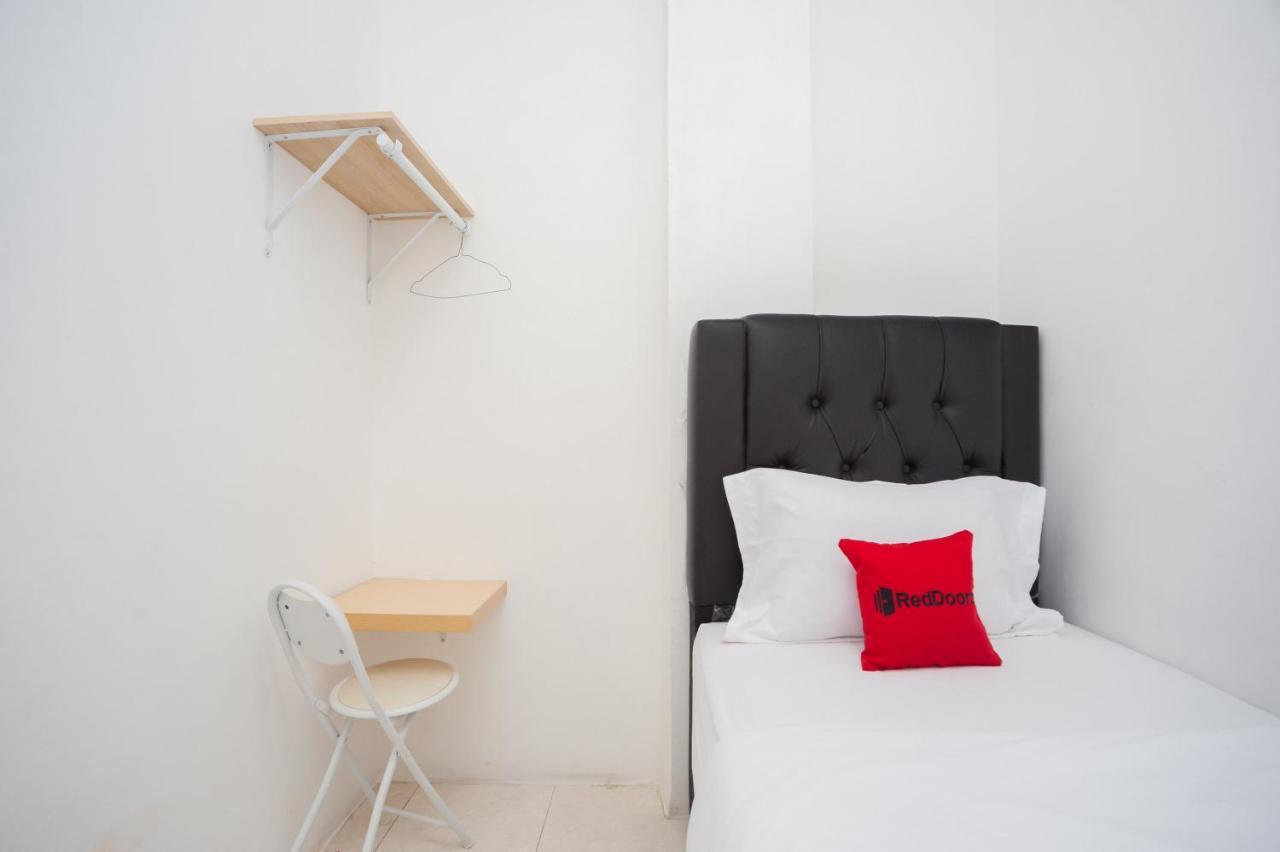 Reddoorz At Jalan Bangau Palembang Hotell Eksteriør bilde