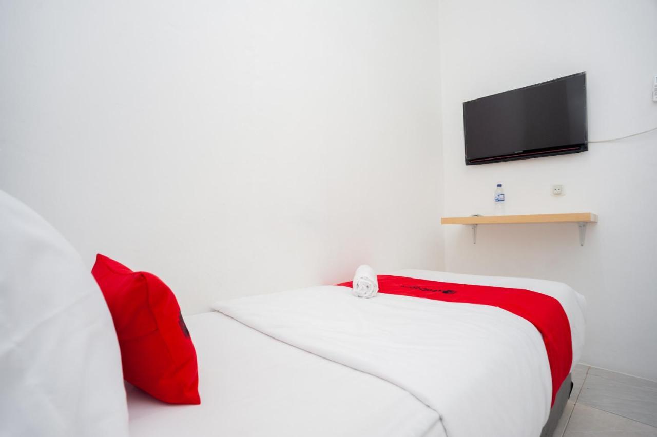 Reddoorz At Jalan Bangau Palembang Hotell Eksteriør bilde